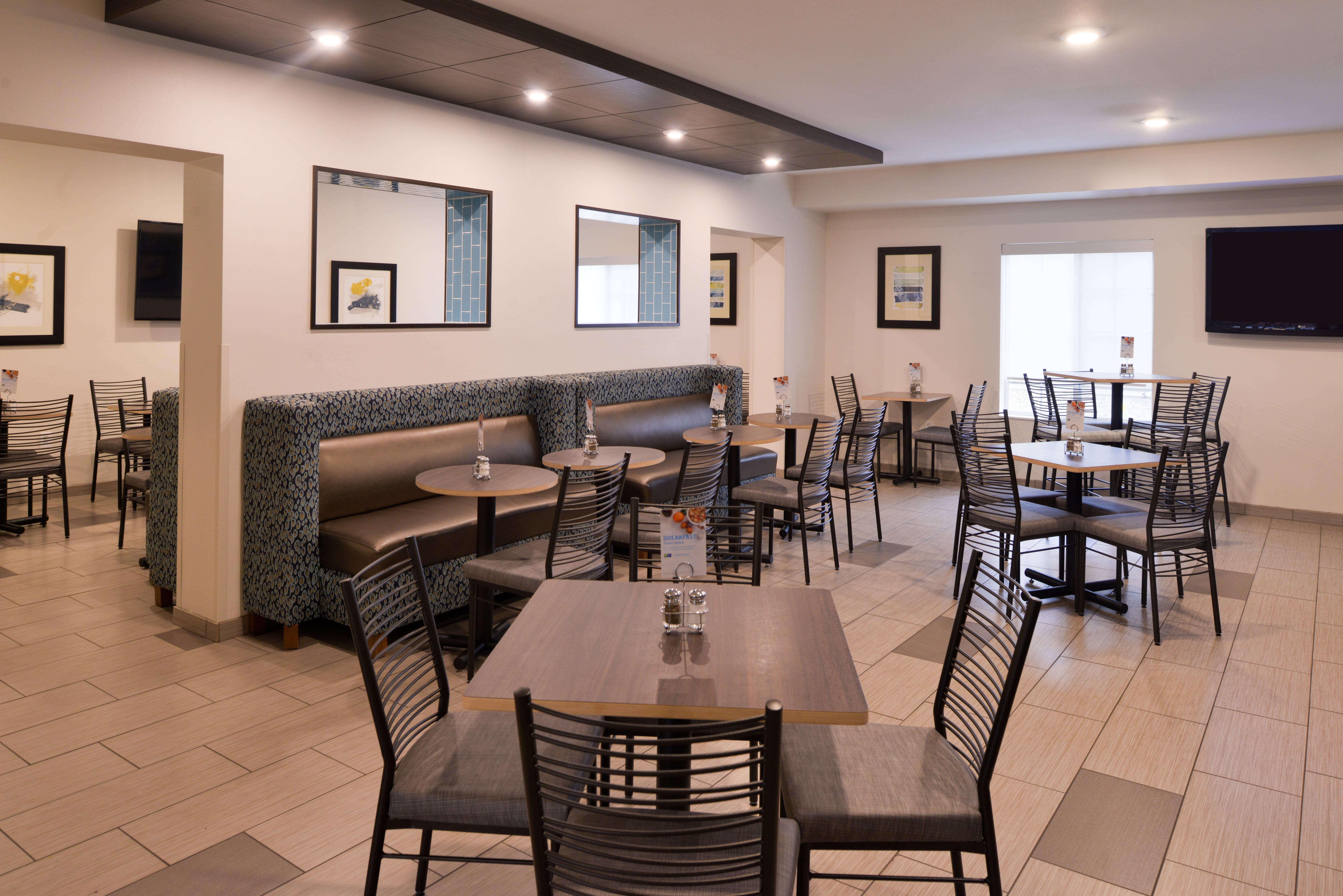 Holiday Inn Express Hotel & Suites Sioux Falls At Empire Mall By Ihg Esterno foto