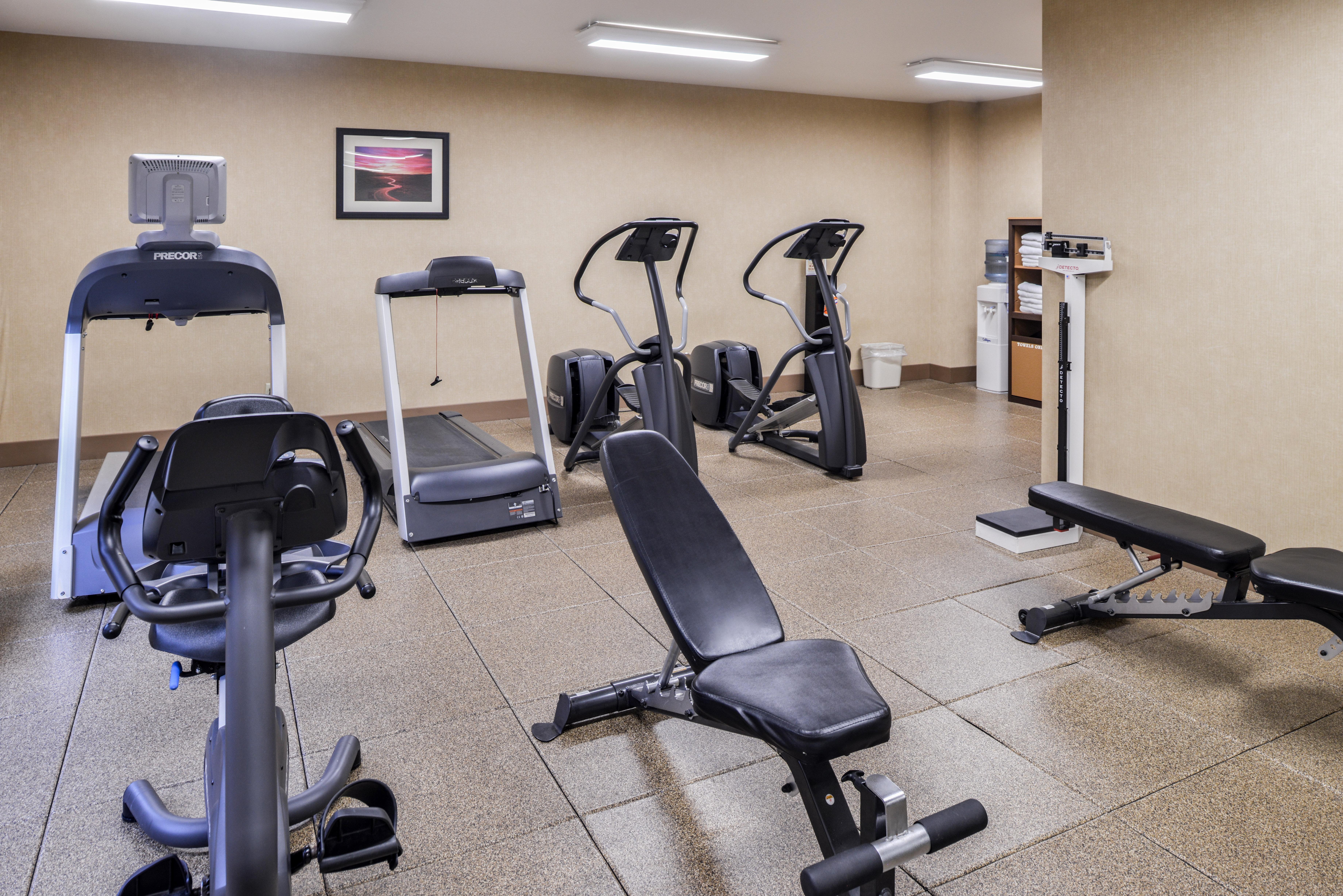 Holiday Inn Express Hotel & Suites Sioux Falls At Empire Mall By Ihg Esterno foto