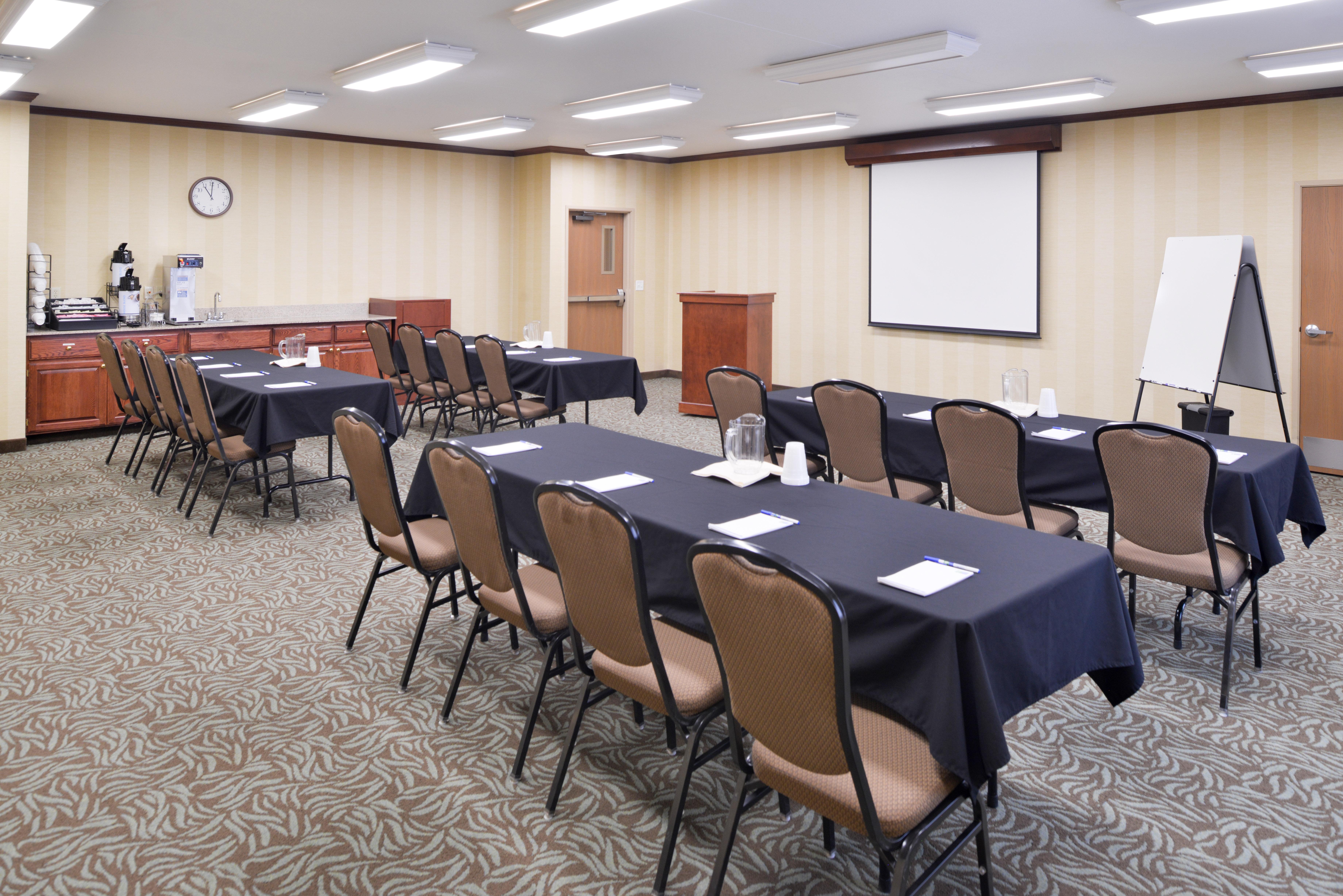Holiday Inn Express Hotel & Suites Sioux Falls At Empire Mall By Ihg Esterno foto