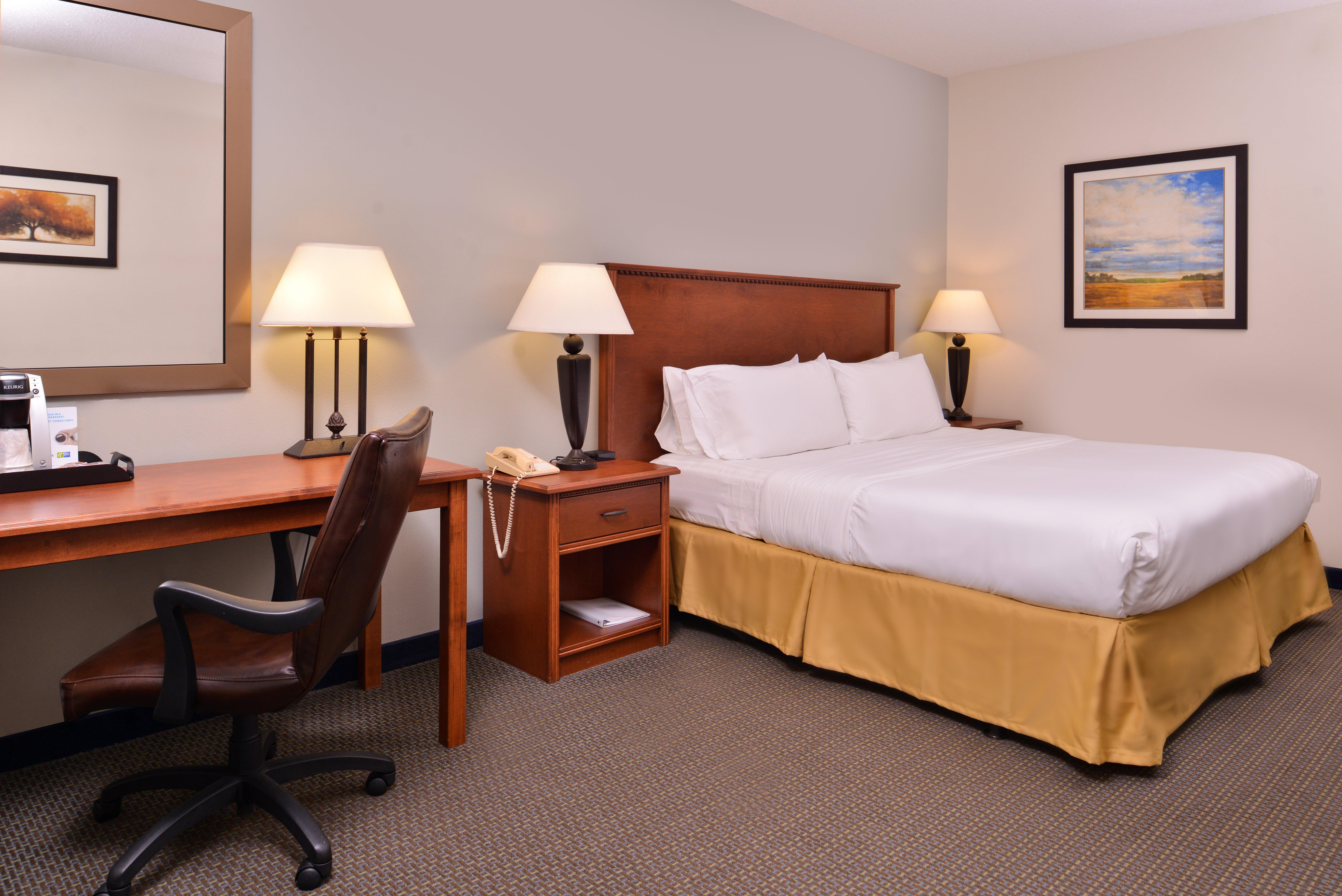 Holiday Inn Express Hotel & Suites Sioux Falls At Empire Mall, An Ihg Hotel Esterno foto