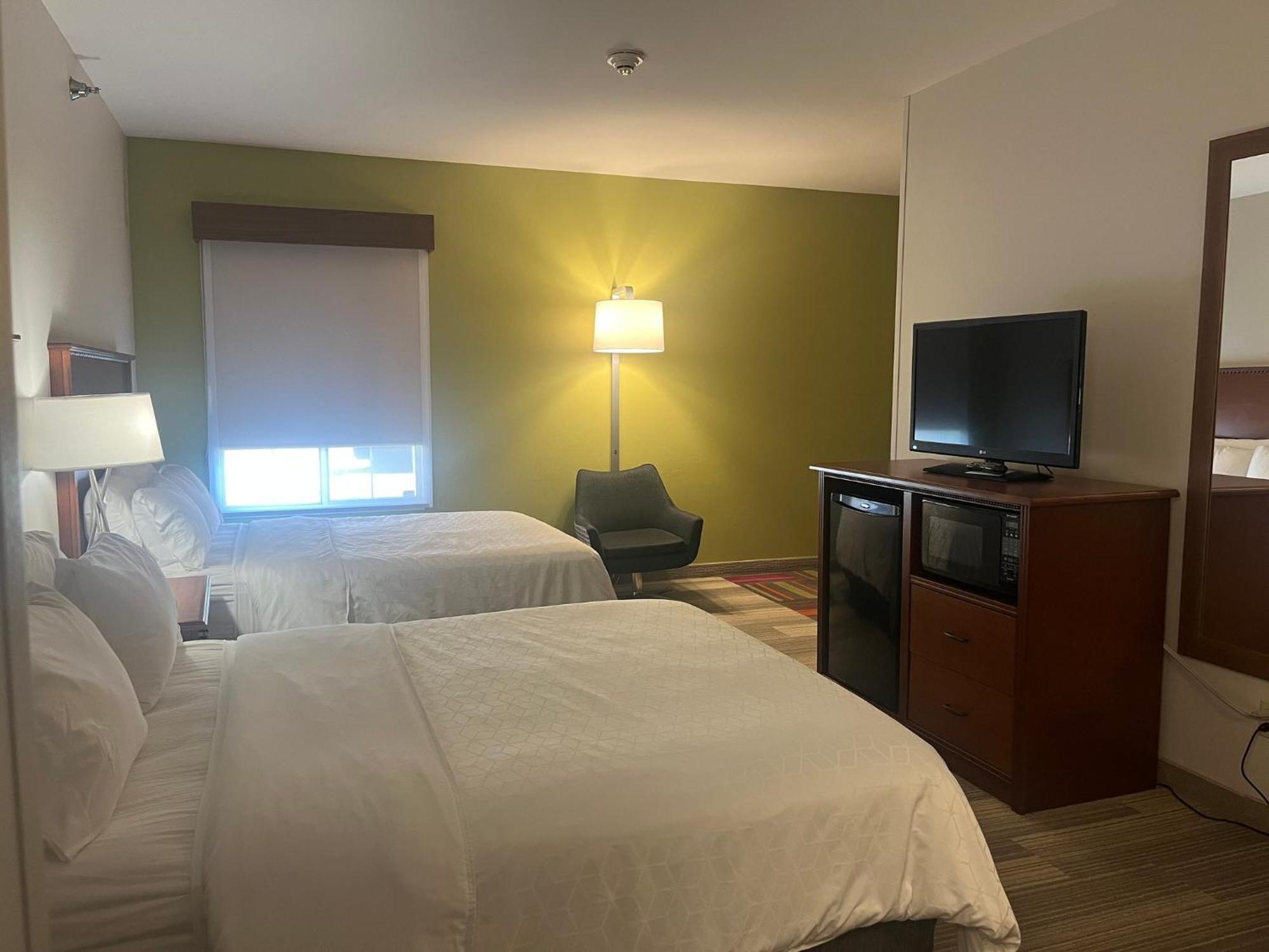Holiday Inn Express Hotel & Suites Sioux Falls At Empire Mall By Ihg Esterno foto