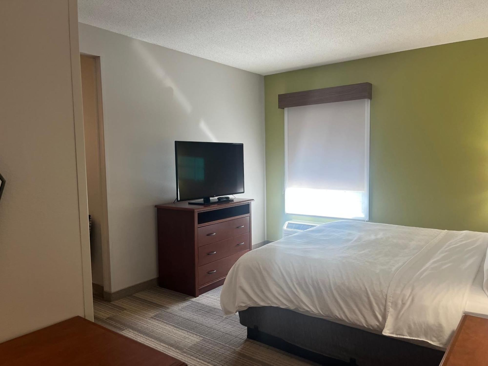 Holiday Inn Express Hotel & Suites Sioux Falls At Empire Mall, An Ihg Hotel Esterno foto