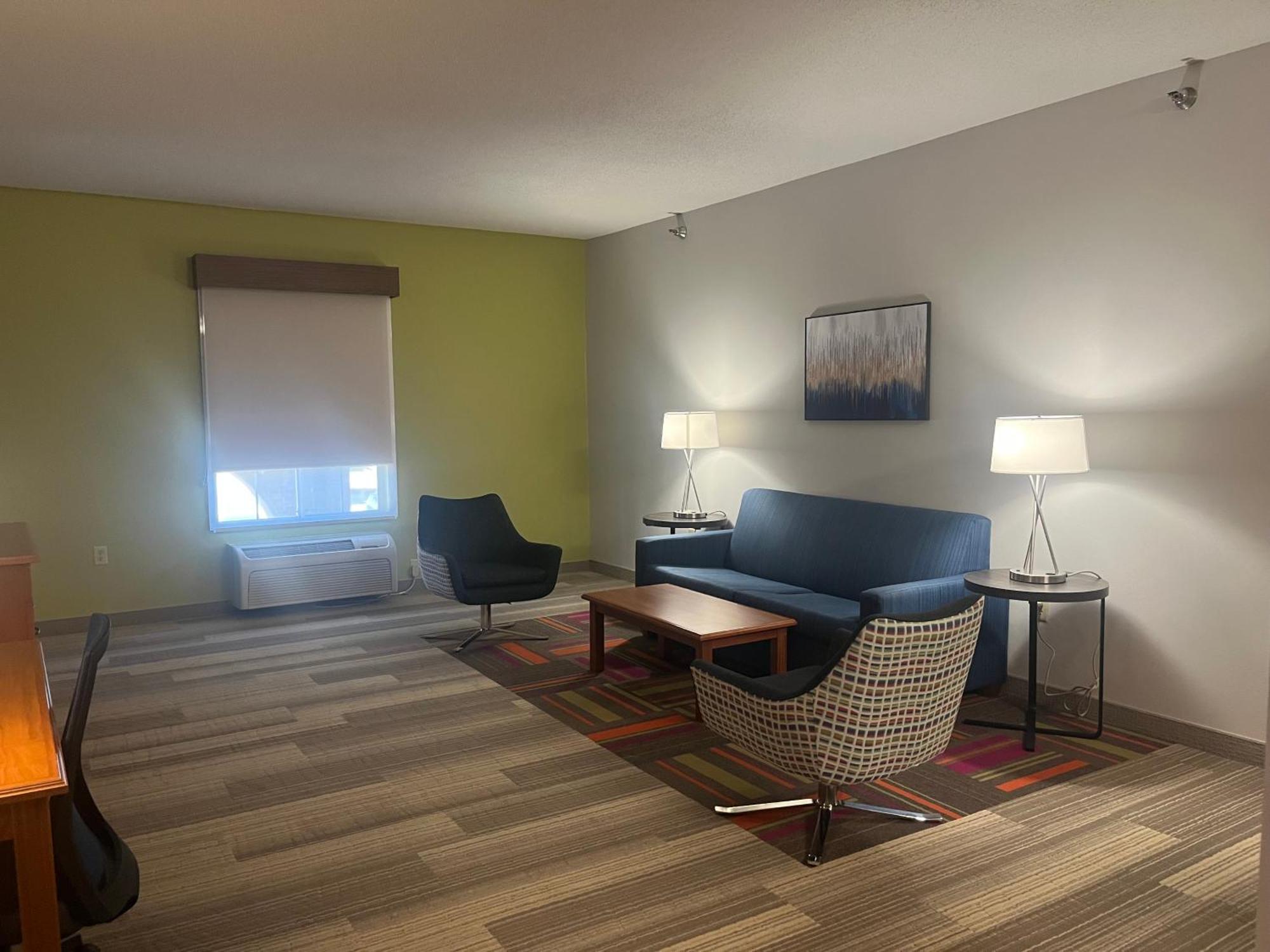 Holiday Inn Express Hotel & Suites Sioux Falls At Empire Mall, An Ihg Hotel Esterno foto