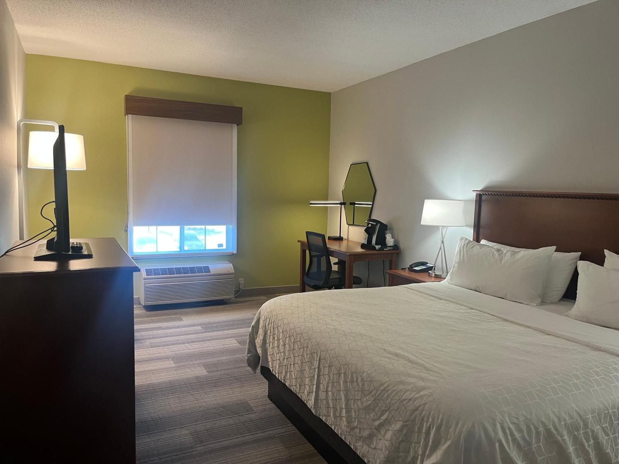 Holiday Inn Express Hotel & Suites Sioux Falls At Empire Mall, An Ihg Hotel Esterno foto