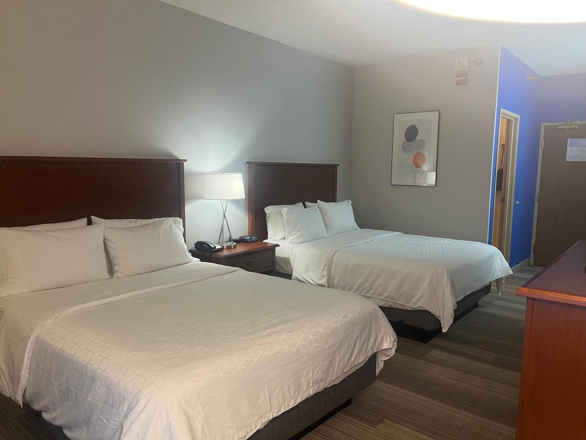 Holiday Inn Express Hotel & Suites Sioux Falls At Empire Mall, An Ihg Hotel Esterno foto