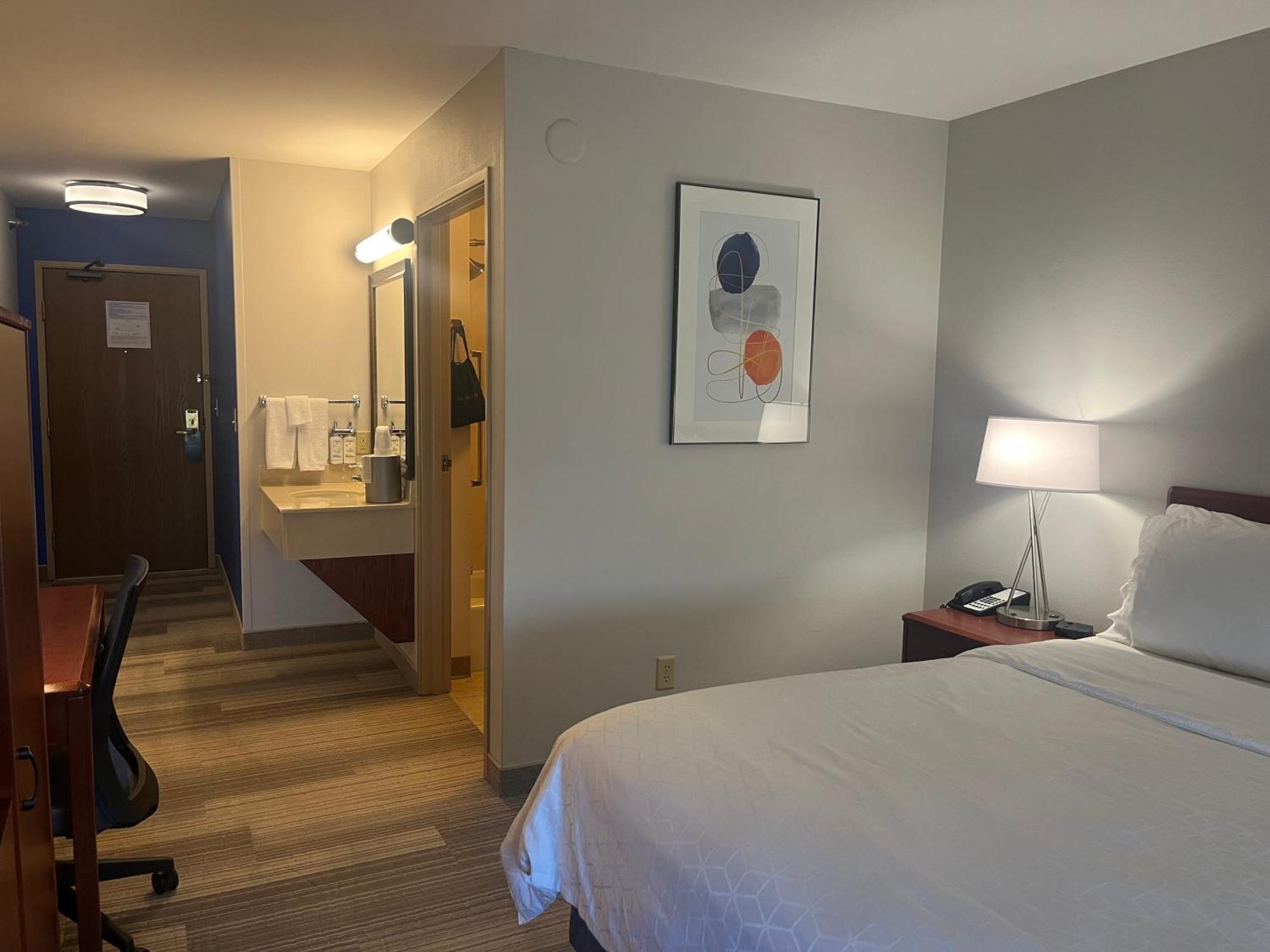 Holiday Inn Express Hotel & Suites Sioux Falls At Empire Mall, An Ihg Hotel Esterno foto